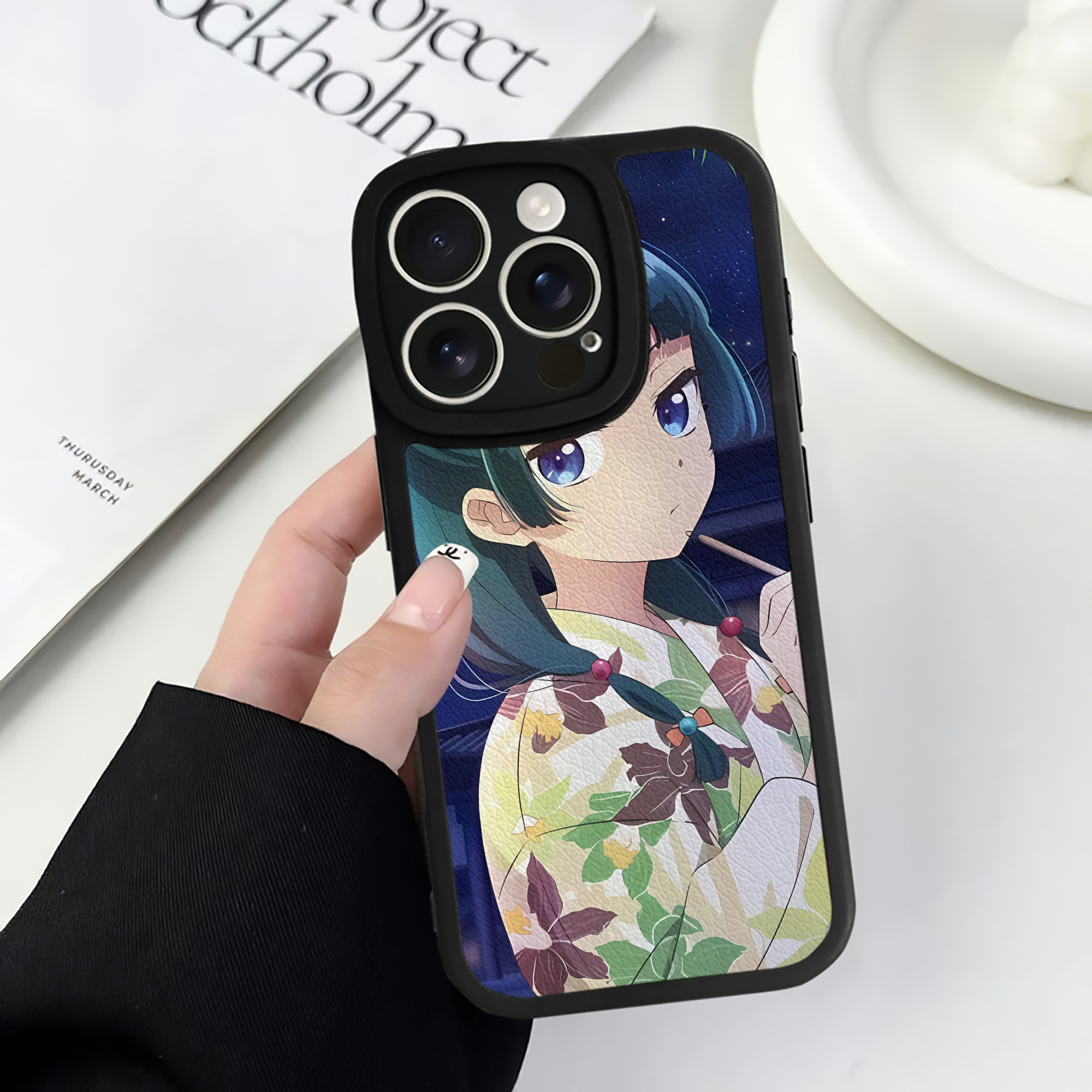 薬屋のひとりごと The Apothecary Diaries 【iPhone 16シリーズ対応】シリコンスマホケース（レザー調） 材質：シリコン